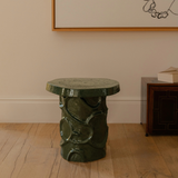 Mena šoninis staliukas