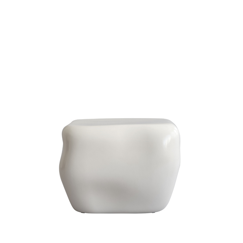 Ishi medio kavos staliukas