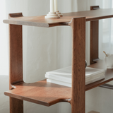 Crosset shelf