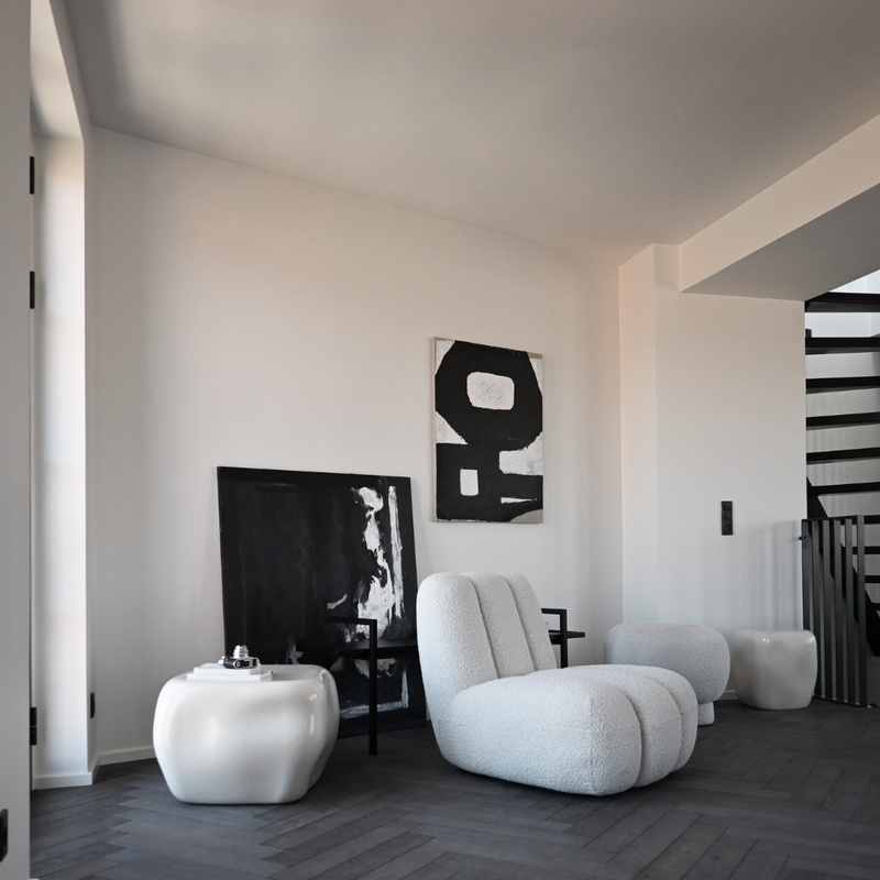 Ishi medio kavos staliukas