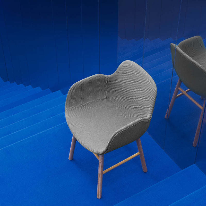 Form chair