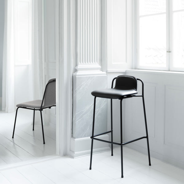Studio chair