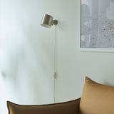 Rise wall lamp