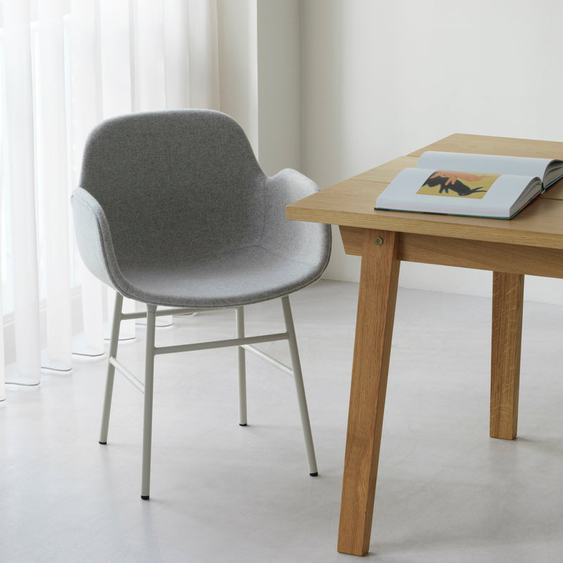 Form chair