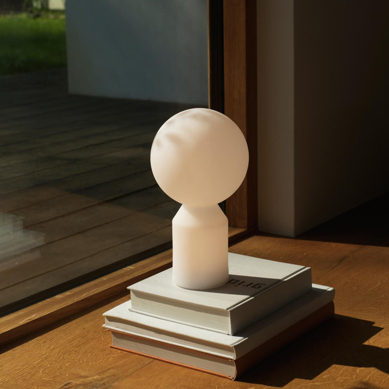 Yo lamp