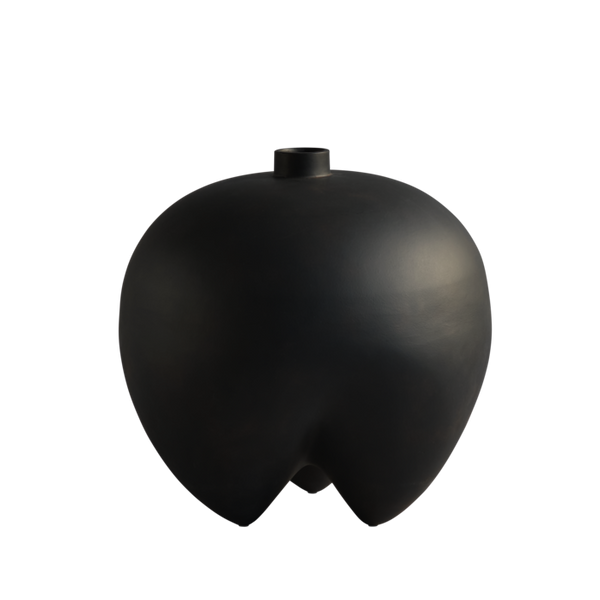 Sumo vase