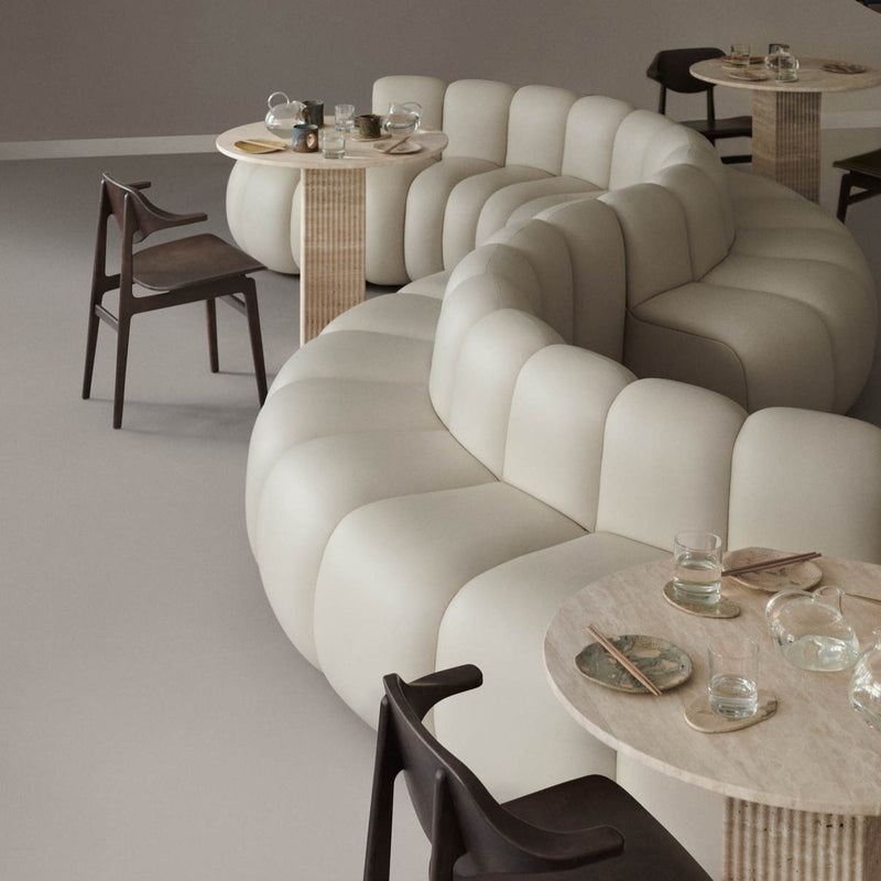 Soho dining table