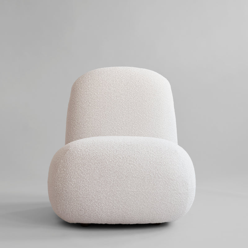 Toe armchair