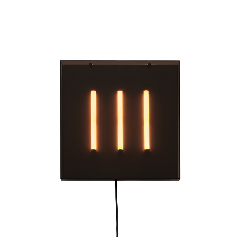 Trois wall lamp