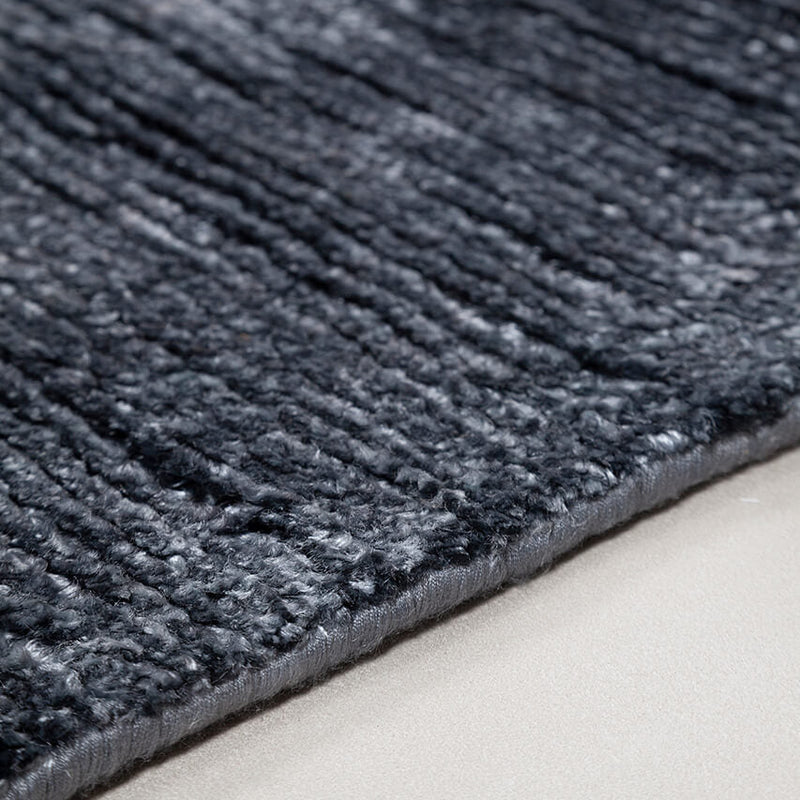 Aura rug