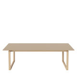 Kuma dining table