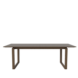 Nord dining table