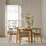 Palo Round dining table