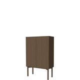 Silent mediniu pagrindu aukšta spintelė