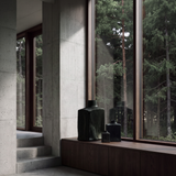 Shin vase