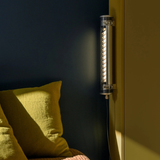 Elgar Push wall lamp