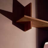 Crosset shelf