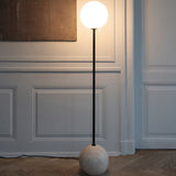 Boxer floor lamp