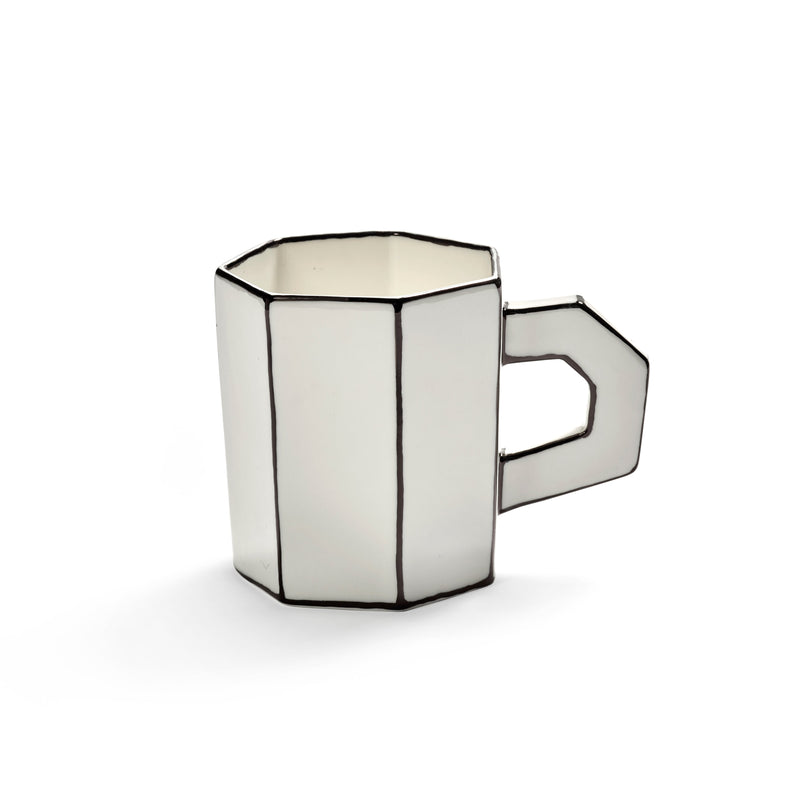Carte Blanche by Annebet Philips tea cup