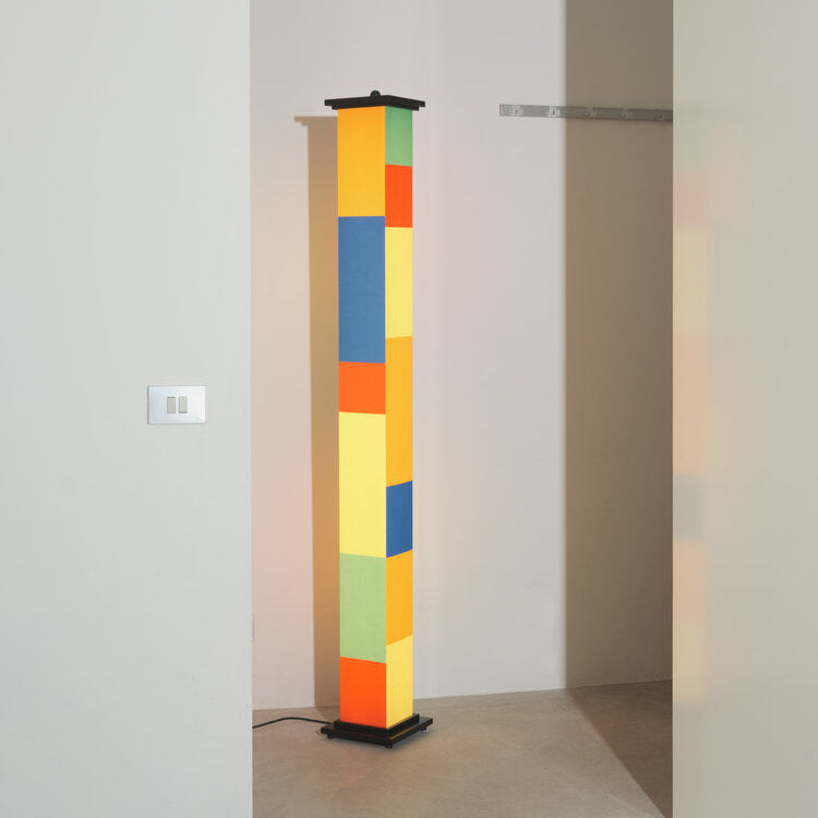 La Bella Durmiente floor lamp