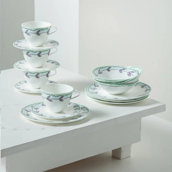 Midnight Flowers breakfast set 6 pieces