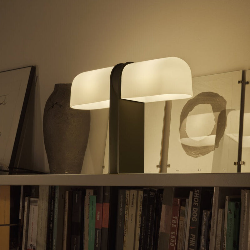 Duo table lamp