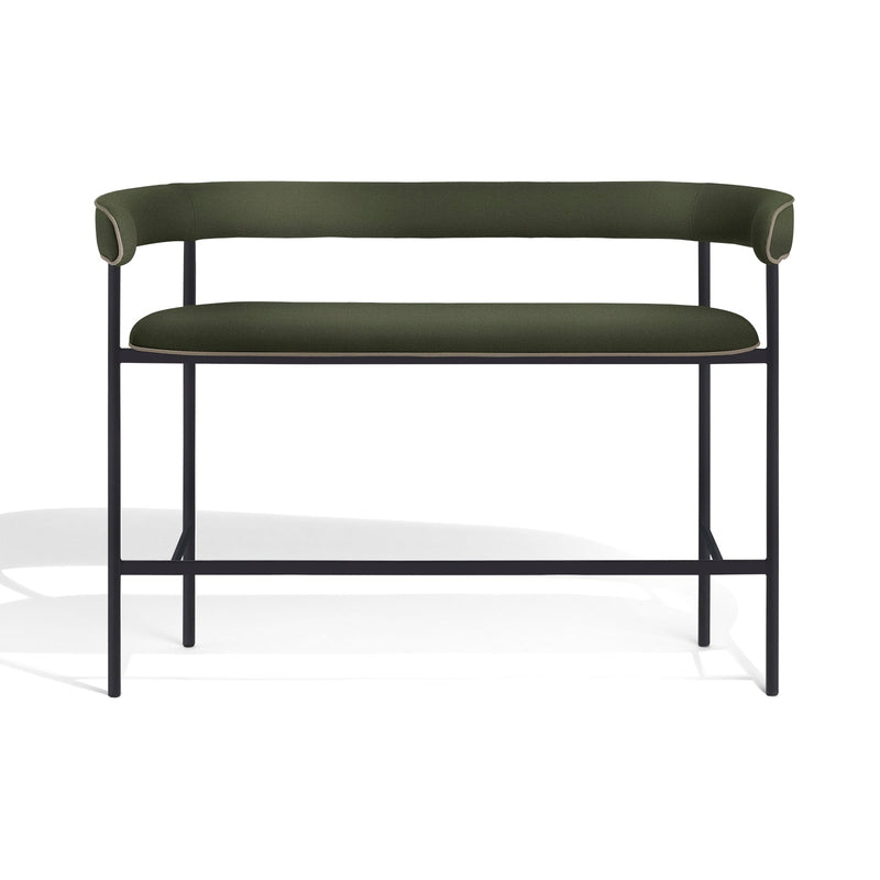Font bar sofa