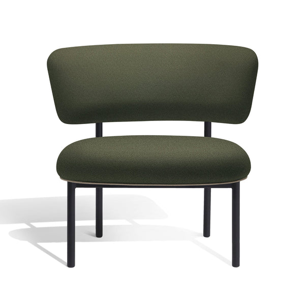 Font lounge chair