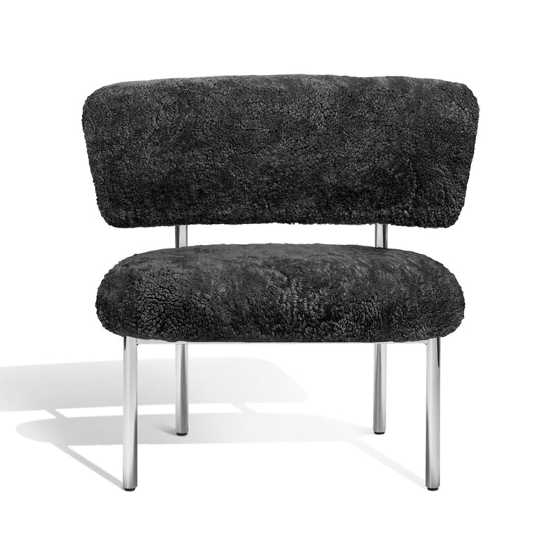 Font lounge chair