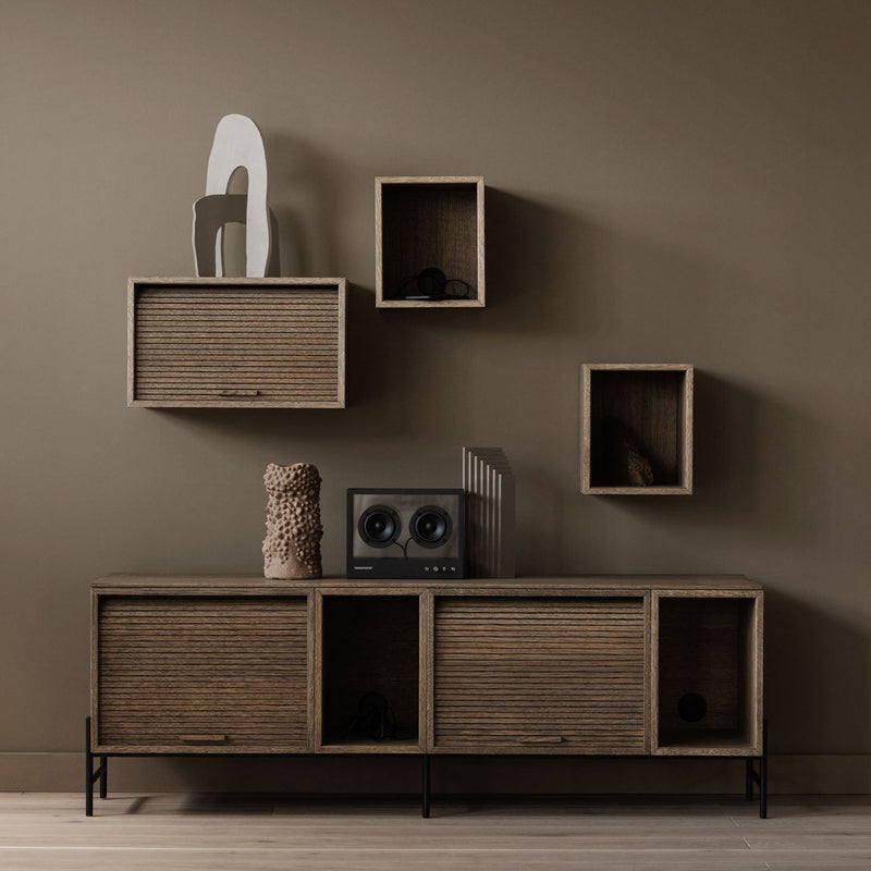 Hifive wall shelf