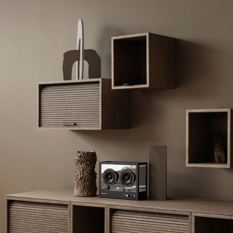 Hifive wall shelf