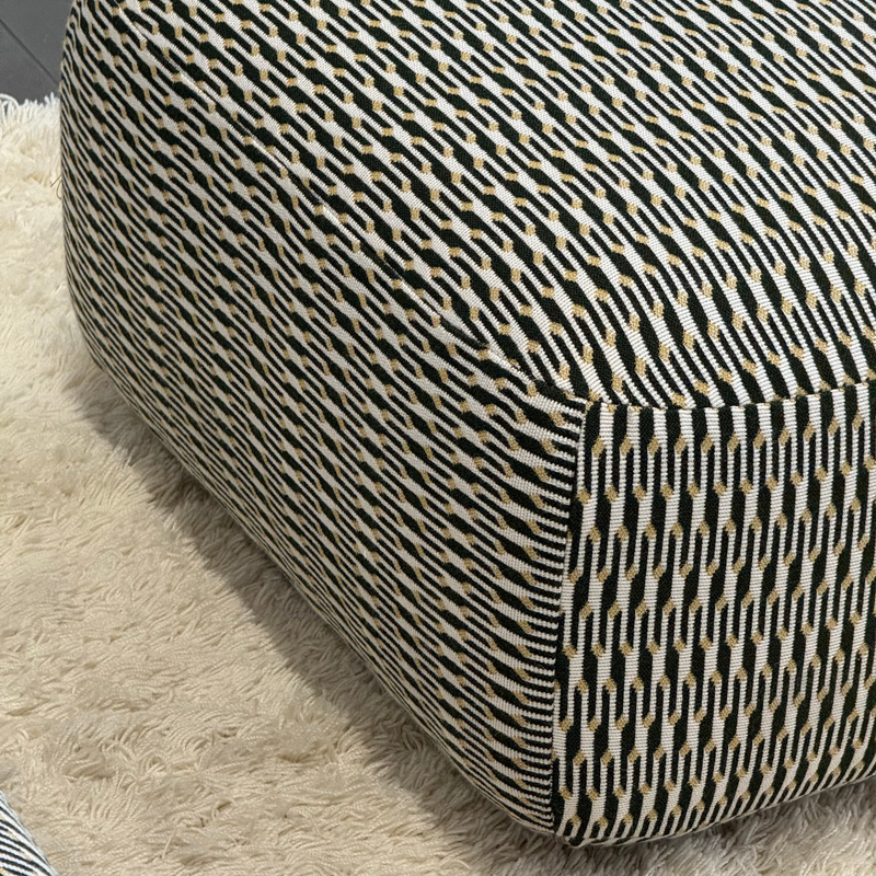 Sofa O