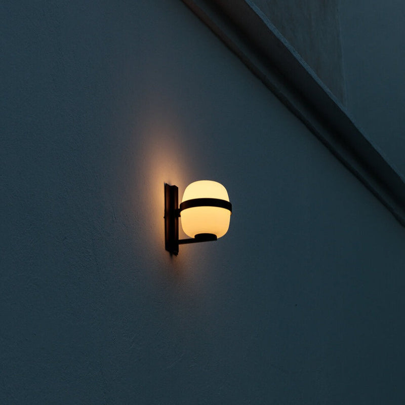 Wally Cestita wall lamp