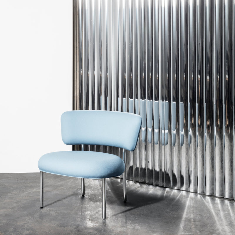 Font lounge chair