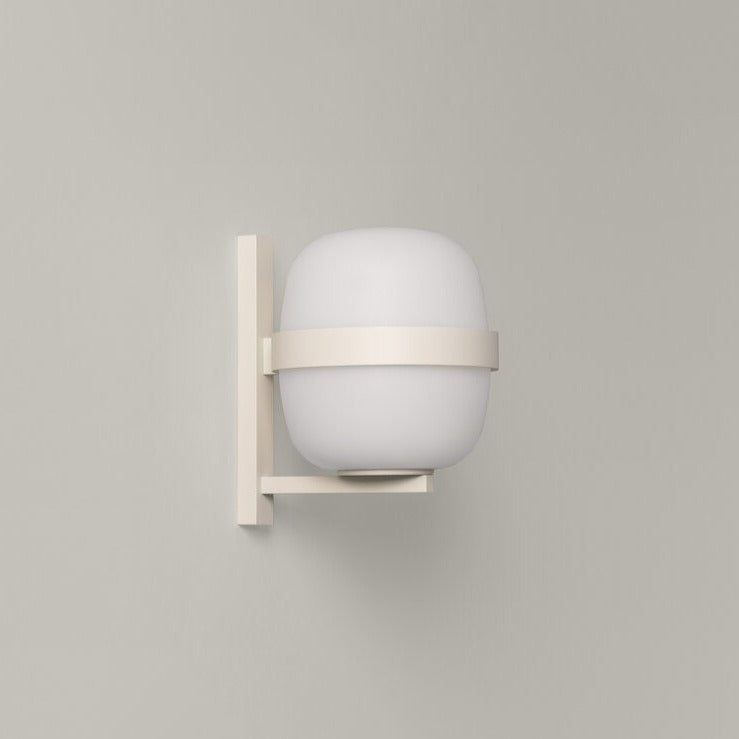 Wally Cestita wall lamp