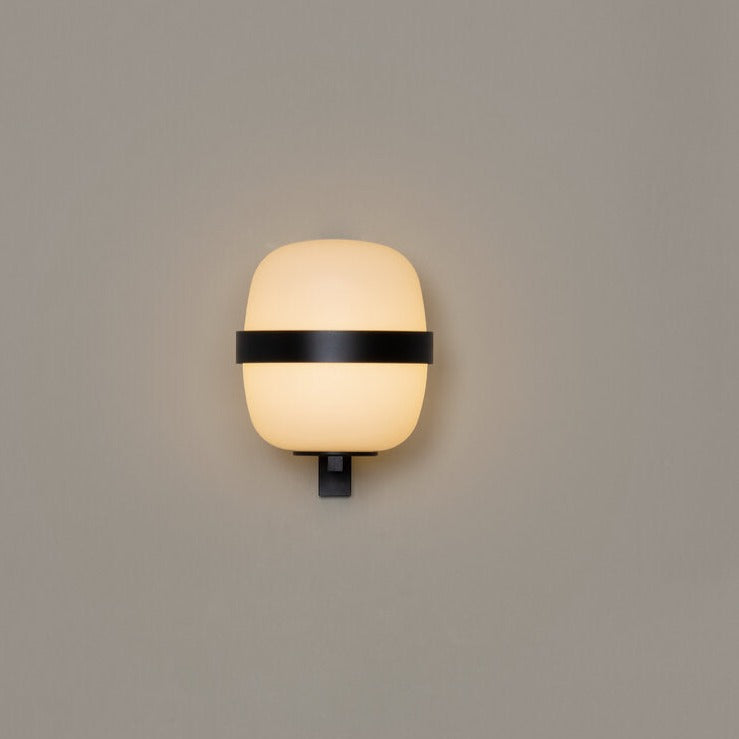 Wally Cestita wall lamp