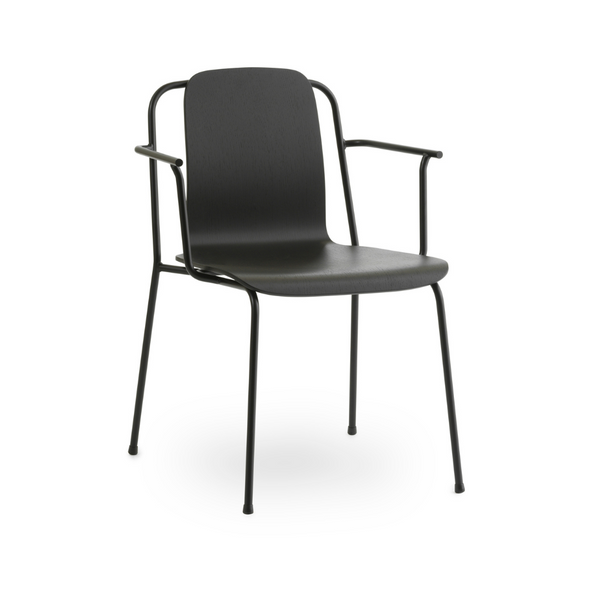 Studio chair with armrests