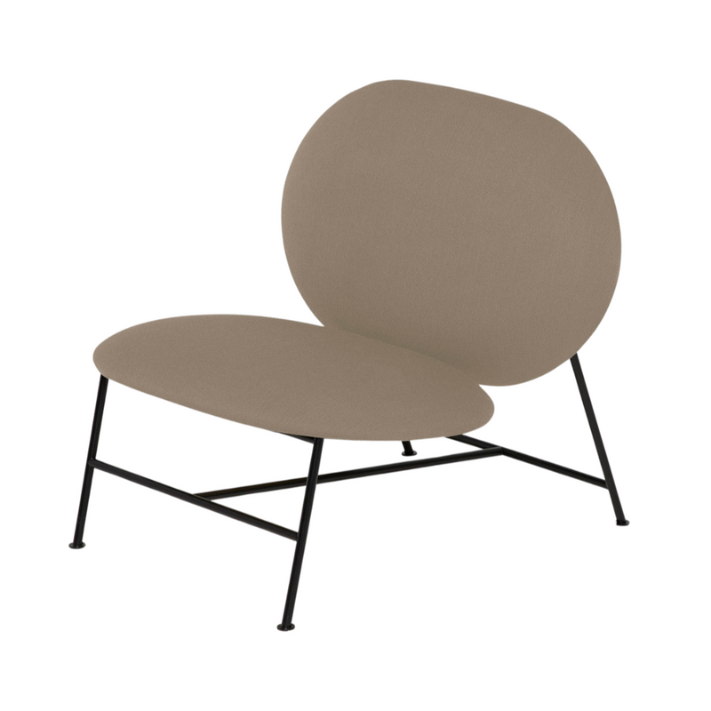 Oblong lounge chair