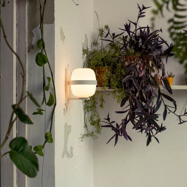 Wally Cestita wall lamp