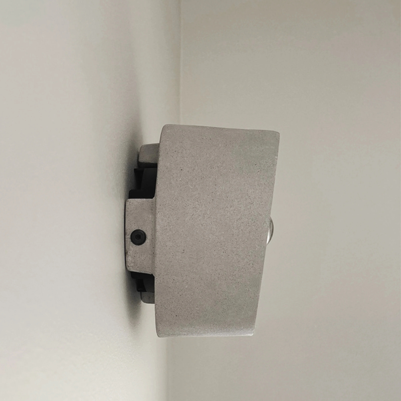 Concrete Chadophe wall lamp