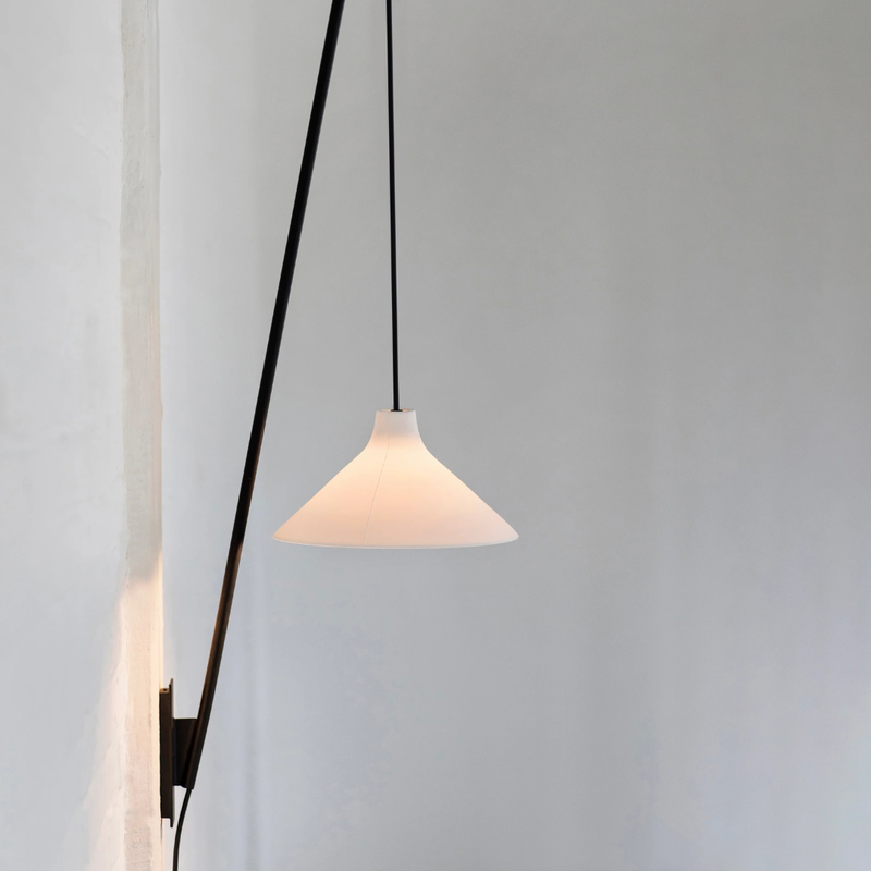 White Seam wall lamp
