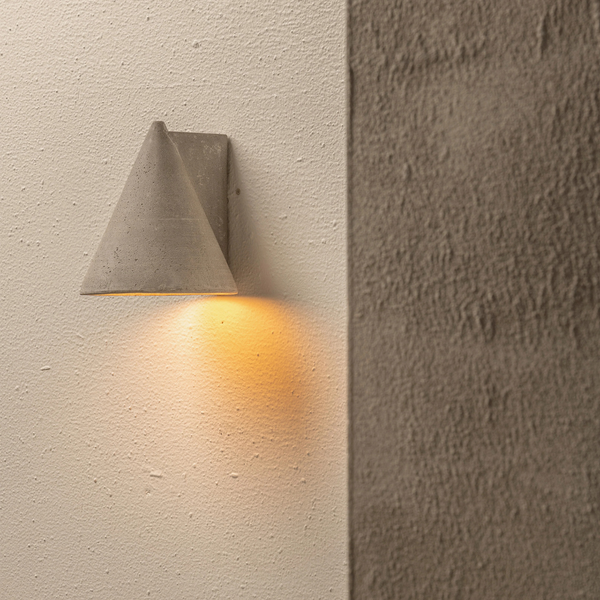 Wall lamp °1 concrete Primary Shape