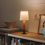 Basica Minima table lamp