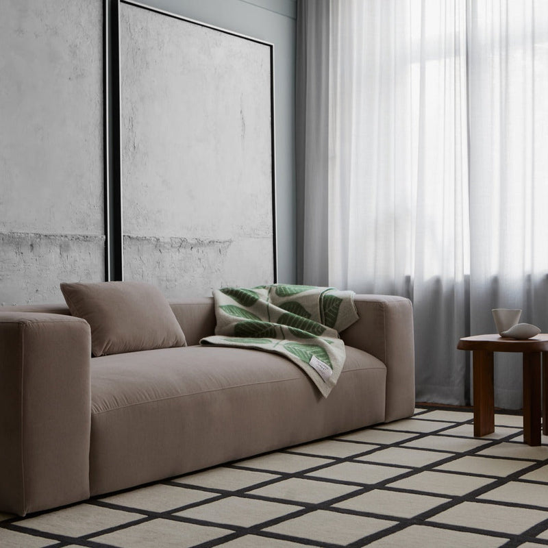Avenue Checked Bone White kilimas